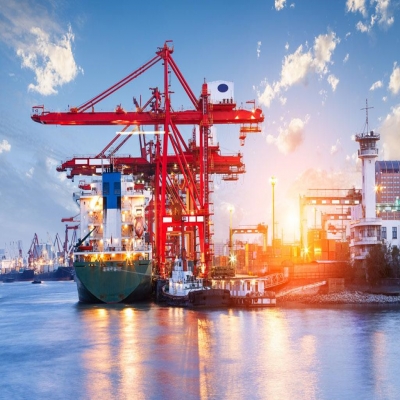 如何防止在碼頭的起重機生銹？